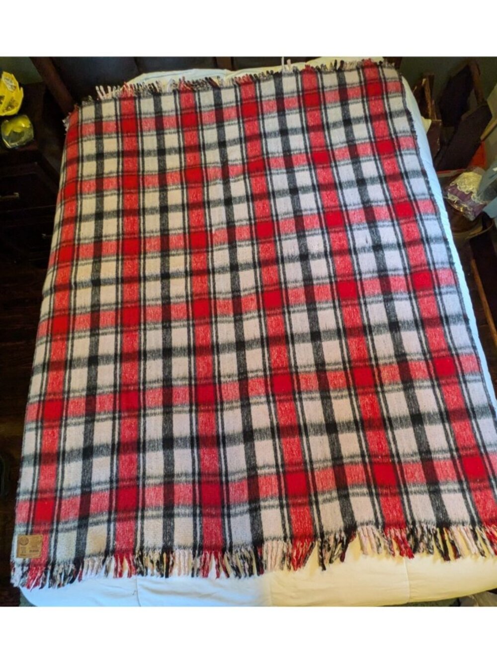 Vtg Plaid Woven Yoga Blanket Throw Reversible Poly Blend Fringe Red Black 59x79